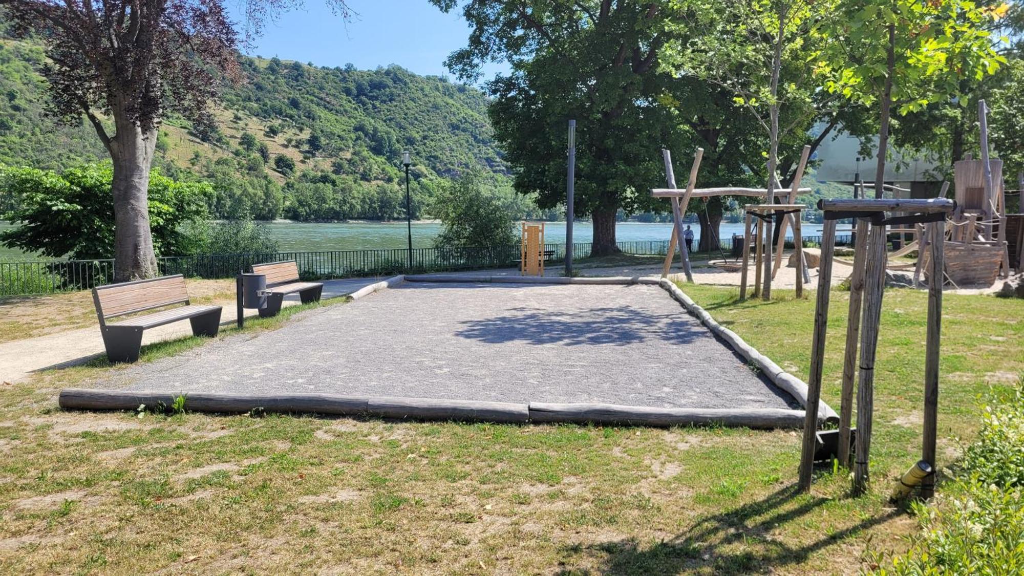 Urlaub Am Rhein, Ferienwohnung Mit Garten Boppard Exterior photo